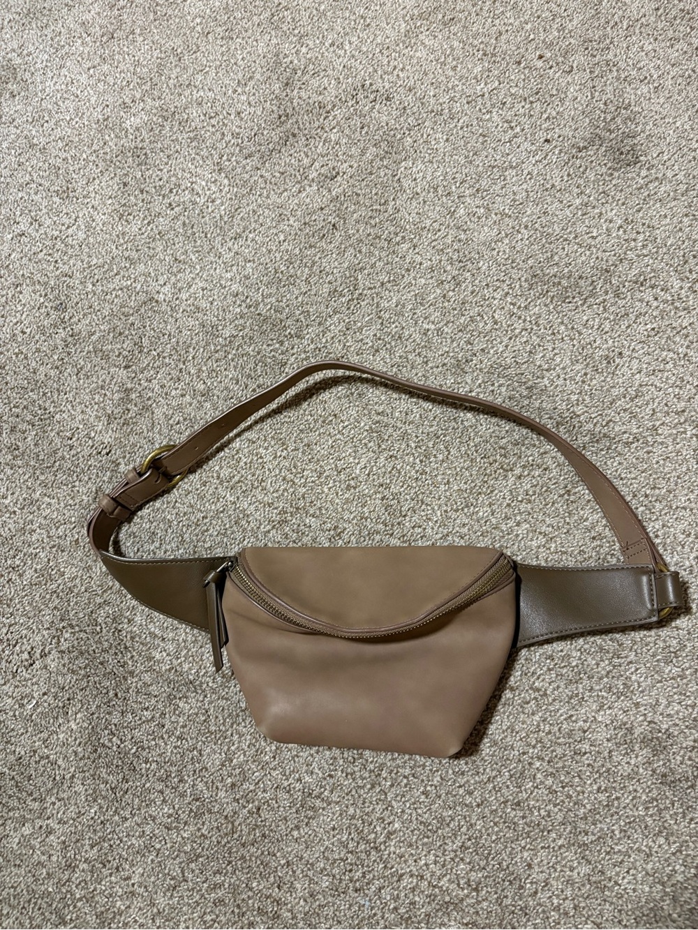 Universal Thread Taupe Brown Crossbody Belt Bag